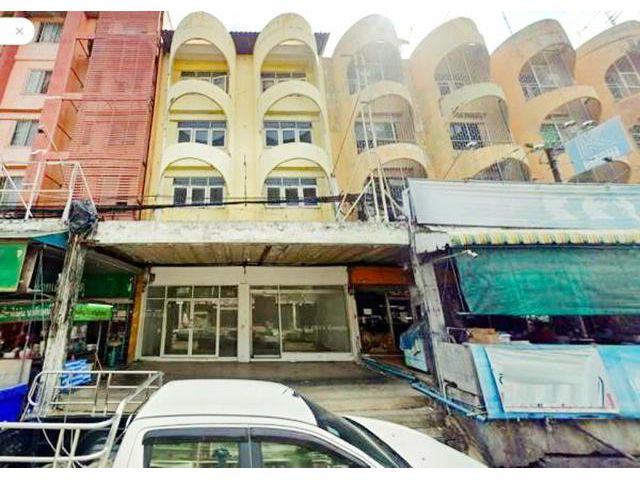 ให้เช่าอาคาร 4ชั้น 2คูหา แฮปปี้แลนด์ 200 ม. MRT บางกะปิ 250ม.