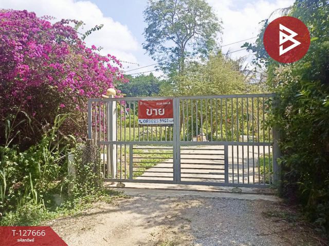 ขายที่ดินพร้อมสิ่งปลูกสร้าง เนื้อที่ 10 ไร่ 2 งาน 66 ตร.วา แกลง ระยอง