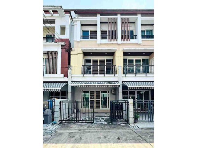 1 B1035 ทาวน์โฮม 3ชั้น บ้านกลางเมืองเออร์บาเนี่ยนพระราม 9-ลาดพร้าว ซอยลาดพร้าว84