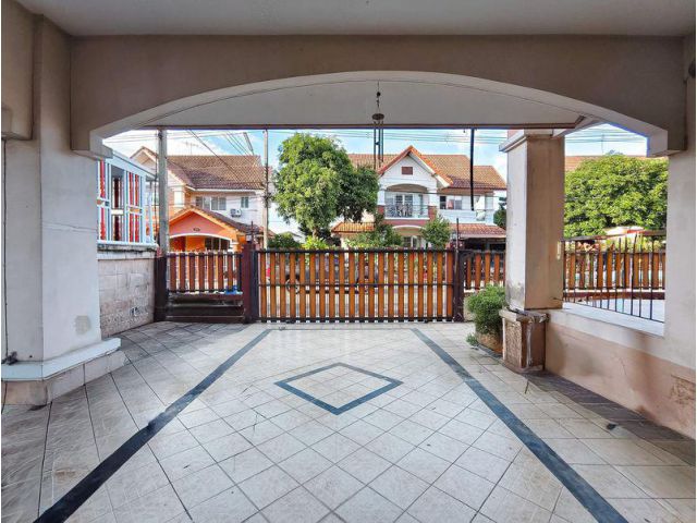 ขายบ้านเดี่ยว 2 ชั้น หมู่บ้าน เอ.ซี.เฮ้าส์ 3 คลอง 4 เนื้อที่ 70.3 ตารางวา 3 ห้องนอน ใกล้ BTS คูคต ตำบลลาดสวาย