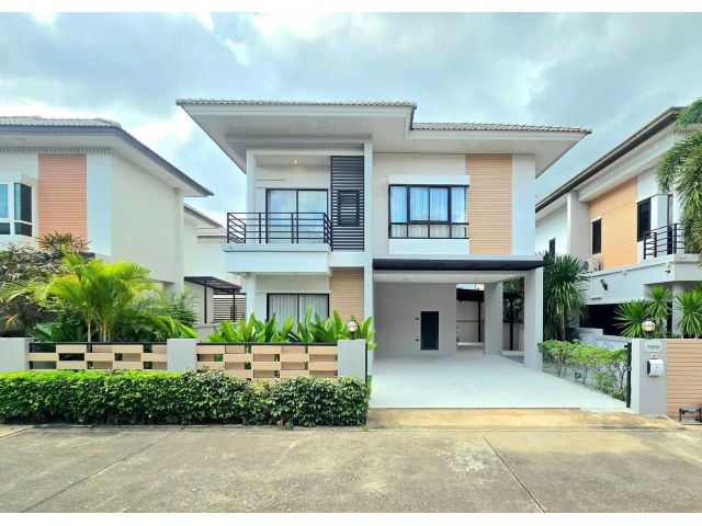 H965 ขายบ้านเดี่ยว 2 ชั้นรีโนเวทใหม่ 3 ห้องนอน โครงการ Patta village