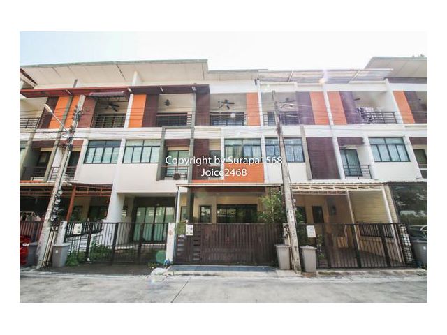 ให้เช่า ทาวน์โฮม 3 ชั้น ซิกเนเจอร์ กัลปพฤกษ์ เอกชัย บางแค เพชรเกษม ต้นโครงการ มีเฟอร์บางส่วน 17 ตร.ว ใกล้ทางด่วน