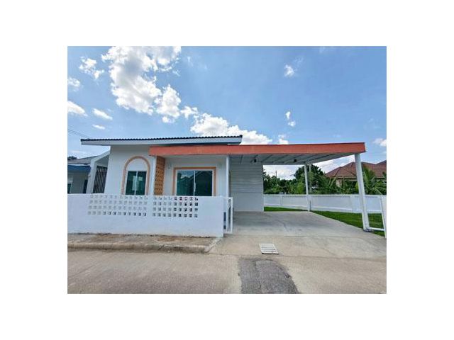 ขาย บ้านสร้างใหม่ใกล้สี่แยกหนองจ๊อม (ลิขิตชีวัน)