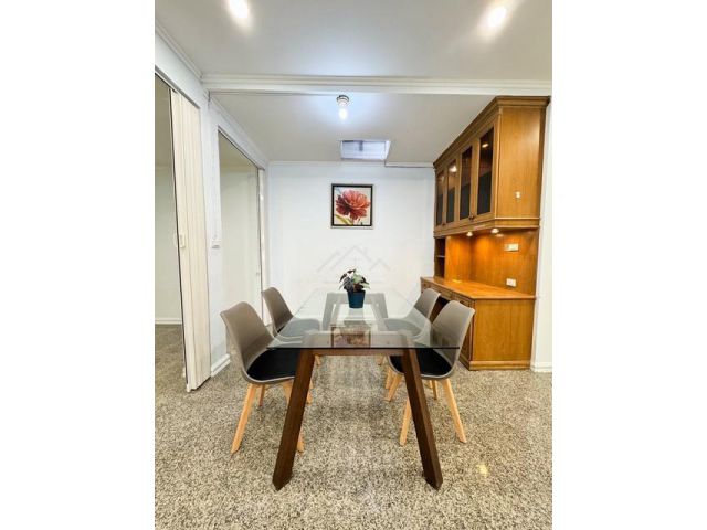 P1684 ให้เช่าบ้านเดี่ยว ซอยลาดพร้าววังหิน18 เดินทางสะดวก รัชดา