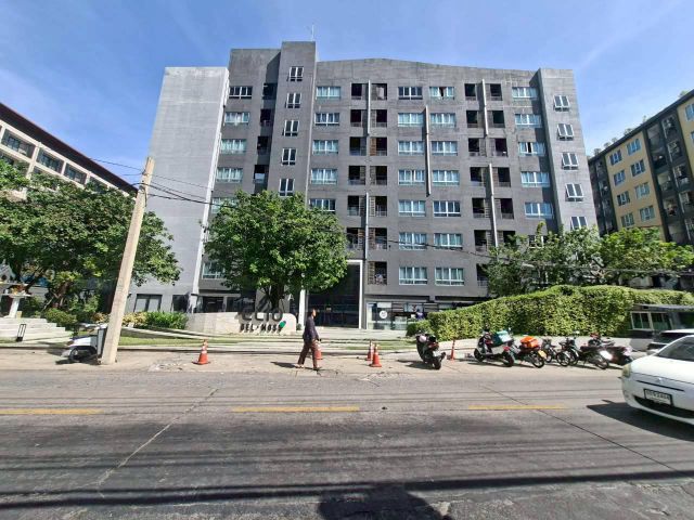 ขายคอนโด เอลลิโอ เดล มอส พหลโยธิน34 (Elio Del Moss พหลโยธิน 34)ชั้น 1 ติดสระว่ายน้ำ 34.90 ตร.ม. เขตจตุจักร กทม.