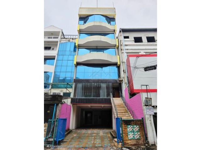 ขายอาคารพาณิชย์ 6 ชั้นครึ่งหลังมุม 37ตรว. 500 ตรม. พร้อมลิฟท์ วิภ