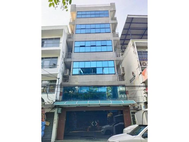 ขายตึกแถว 2 คูหา 6.5 ชั้น+ ดาดฟ้า ย่านโบ๊เบ๊ คลองถม วิววัดภูเขาทอ