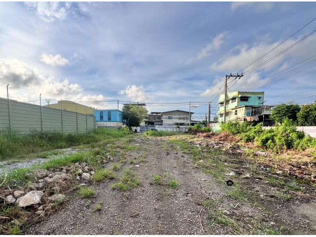 ที่ดินเปล่าสุขสวัสดิ์ สมุทรปราการ เนื้อที่ 386 ตารางวา