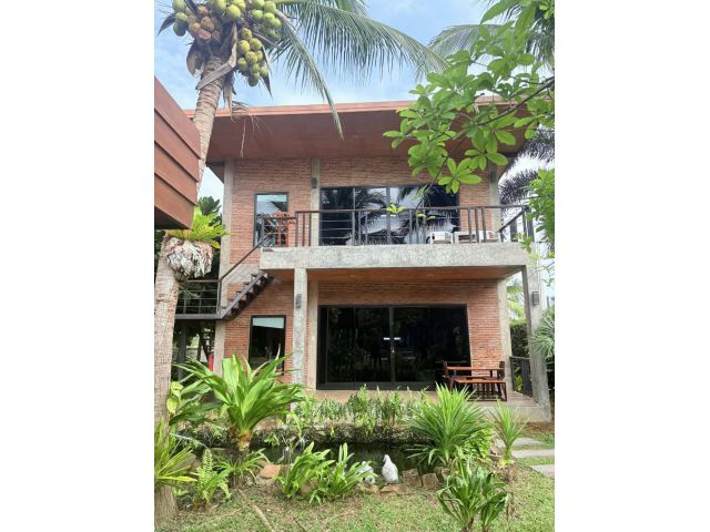 ขายรีสอร์ท สไตล์พลูวิลล่า 10 หลัง ใกล้ชายทะเล ต.ปากน้ำปราณ อ.ปราณบุรี จ.ประจวบคีรีขันธ์