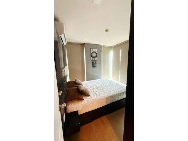 The Light New York 8th floor