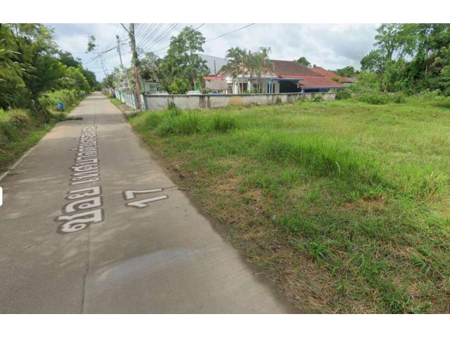 ขายที่ดินโฉนดครุตแดงใกล้แห่งชุมชน