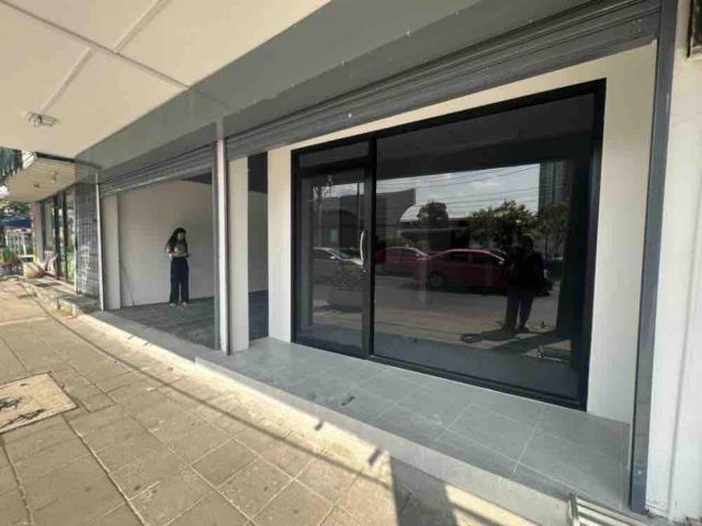 ให้เช่าอาคารพาณิชย์/ตึกแถว 2 คูหา 3 ชั้น