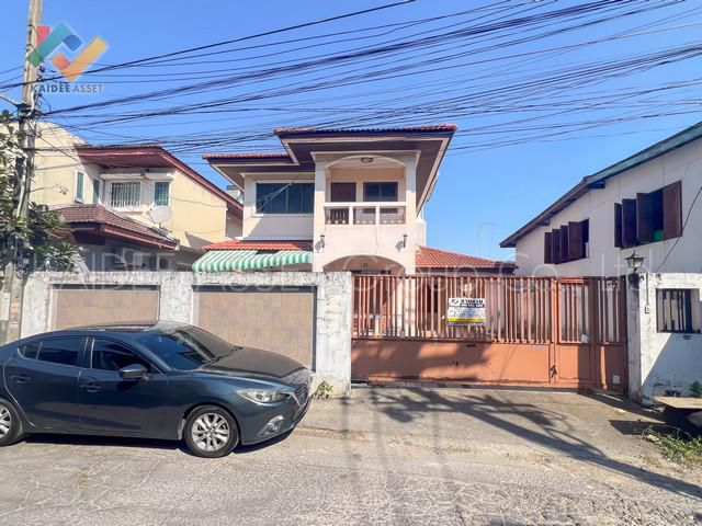 บ้านเดี่ยว ซอย นาคนิวาส 21 ถนน ลาดพร้าว 71 ขายถูก