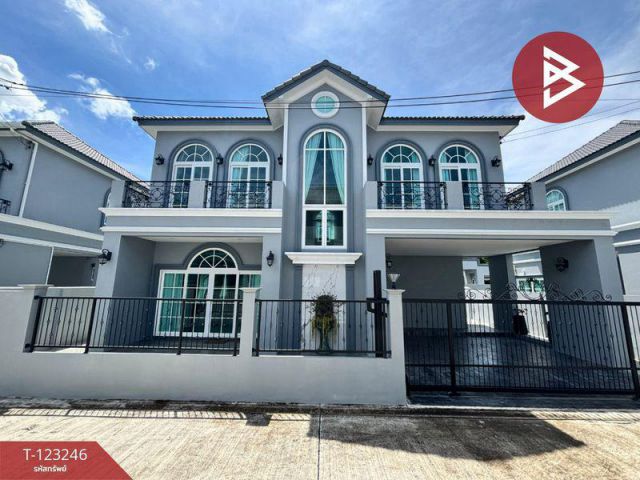 56 ตรว ขาย บ้านเดี่ยว 2 ชั้น สไตล์อังกฤษ ใจกลางศรีราชา ที่ Happiness Home Sriracha