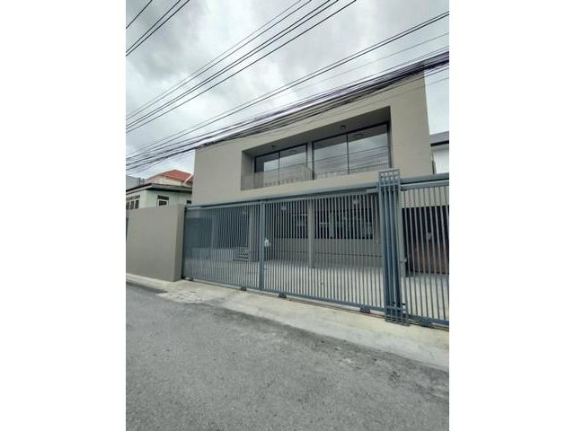 ขายบ้านเดี่ยว 2 ชั้น รีโนเวทใหม่ 51ตรว 300 ตรม สุทธิสาร ลาดพร้าว