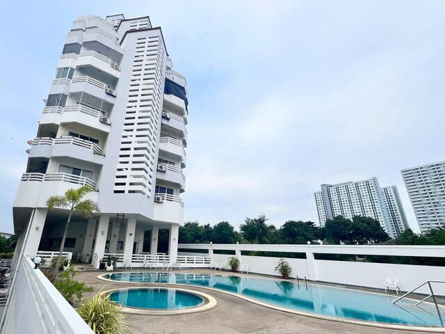 ขายด่วน พัทยาคอนโดเทลเชน ใกล้ทะเลจอมเทียน