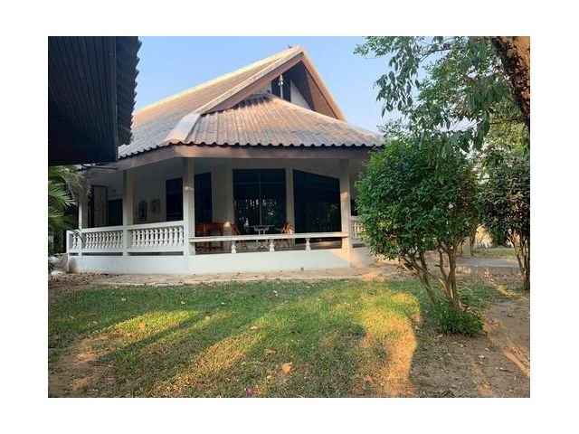 ขายที่ดินพร้อมบ้านสวนหลังใหญ่สไตล์รีสอร์ท บนเนื้อที่ 3 ไร่ 3 งาน 51 ตร.วา ต.ไก่เส่า อ.หนองแซง จ.สระบุรี เหมาะทำธุรกิจรีส