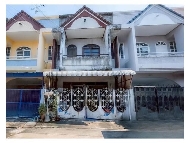 ขายด่วน! ลาดพร้าววังหิน 29 ทาวน์เฮ้าส์ทำเลทอง