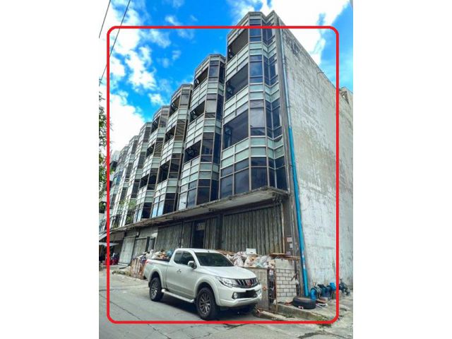 อาคาร4คูหา 4ชั้น เดอะไนน์ พระราม 9 2.7 กม.MRT คลองกลันตัน 500 ม.