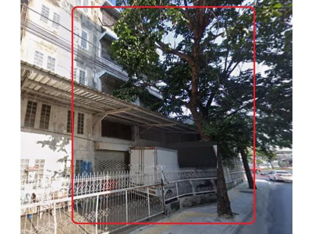 หลังมุม 68ตรม.MRTสิรินธร2กม.เซ็นทรัล ปิ่นเกล้า อาคาร 2คูหา 4.5ชั้