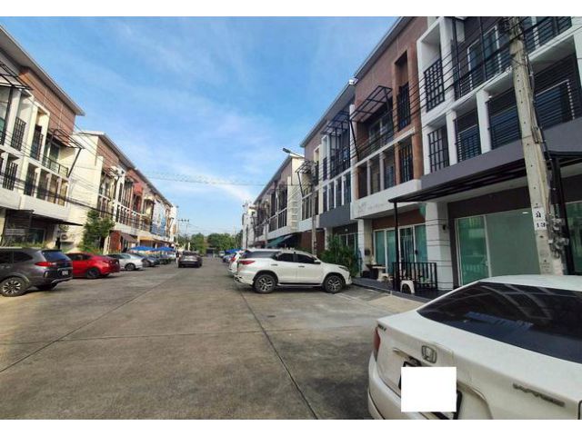 ขายทาวน์เฮ้าส์ หมู่บ้านอาร์เค พาร์ค หทัยราษฎร์ คลองสามวา กรุงเทพมหานคร