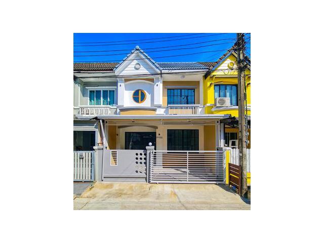 ขาย ทาวน์เฮ้าส์ 2ชั้น 4ห้องนอน มีห้องนอนชั้นล่าง มบ.บุศรินทร์ ถ.พระยาสุเรนทร์40 รามอินทรา109 รีโนเวทใหม่ พร้อมอยู่