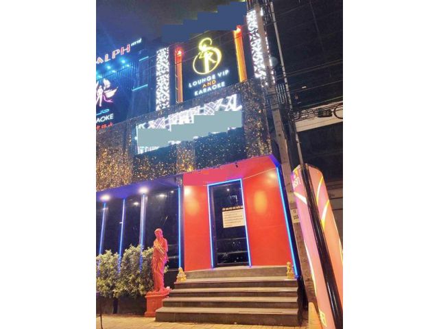 ถูกที่สุด 2ค แจส เออเบิร์น ศรีนครินทร์ 2.2 กม ผับบาร์อันดับหนึ่ง