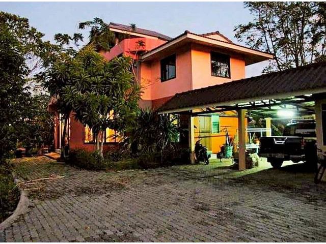 บ้านพร้อมที่ดิน 2-0-3 ไร่ ต.ป่าป้อง อ.ดอยสะเก็ด