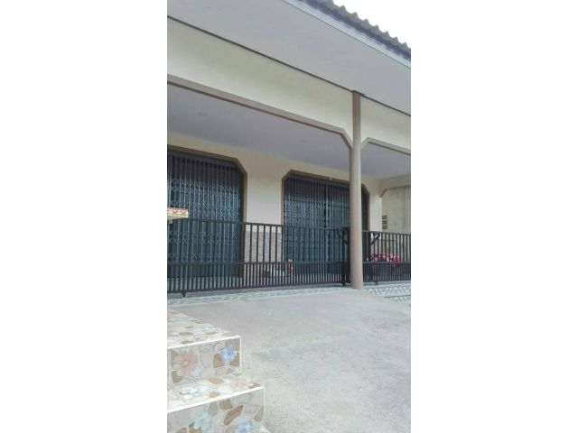 บ้านเดียว เนื้อที่ 200 ตรม. ติดถนน ตำบลเบิกไพร อำเภอบ้านโป่ง จังหวัดราชบุรี ราคา 2290000 บาท