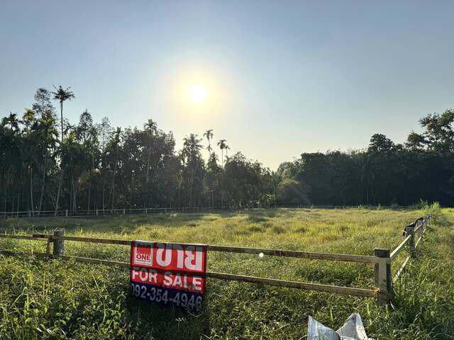 ขาย ที่ดินเปล่าสี่เหลี่ยมผืนผ้าแปลงมุม