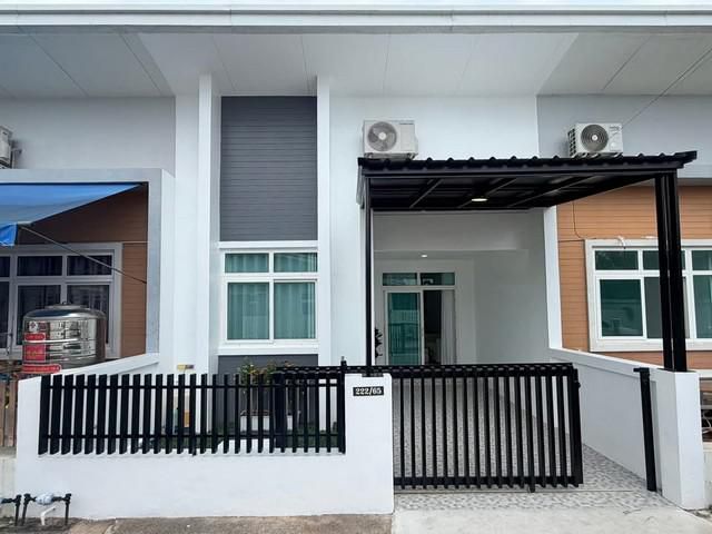 The grand ซอยเนินพลับหวาน