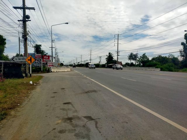 ขายที่ดิน 35ไร่ไร่ละ1.8ล้านติดทางหลวง346พลดำริห์ อ.กำแพงแสน จ.นครปฐม.เหมาะทำโรงงาน/บ้านจัดสรร/ตลาด/คลังสินค้า.ราคาถูกสุด