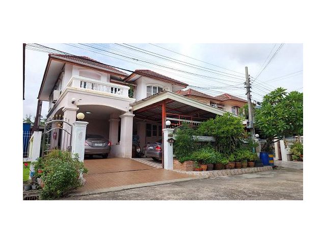 หมู่บ้านรุ่งนภาเพลส ร่มเกล้า 13