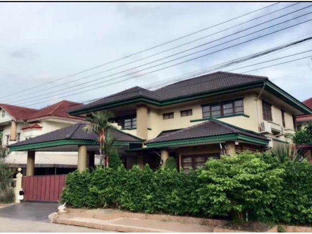 ขายบ้านเดี่ยวฟลอร่าวิลล์ พาร์ค ซิตี้ 90 ตร.ว. ถ.สุวินทวงศ์ ถูกสุดในหมู่บ้าน