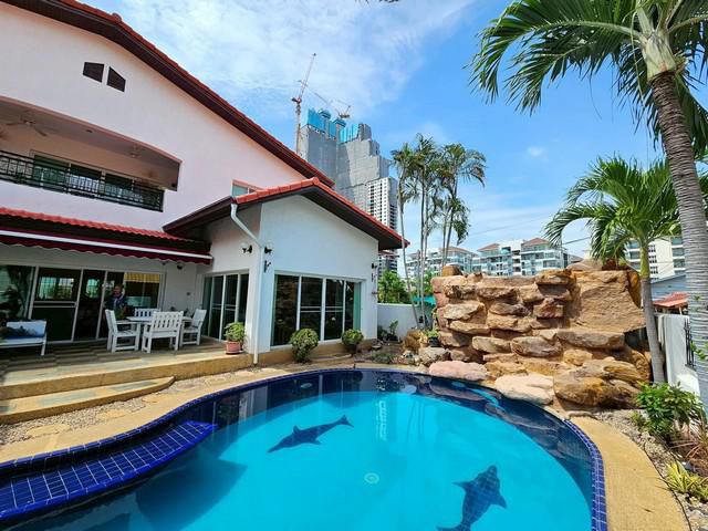 ขายบ้านเดี่ยว 110ตรว ซอยทัพพระยา15 บ้านฝั่งทะเล พัทยา ชลบุรี