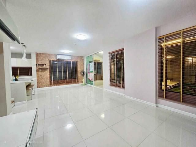 P1712 ให้เช่า ขาย บ้านเดี่ยว 2 ชั้น โครงการ มัณฑนา เลค วัชรพล