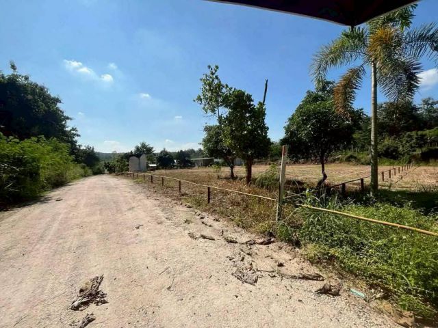 ขายที่ดินตำบลน้ำแพร่หางดงน้ำไฟพร้อมโอน