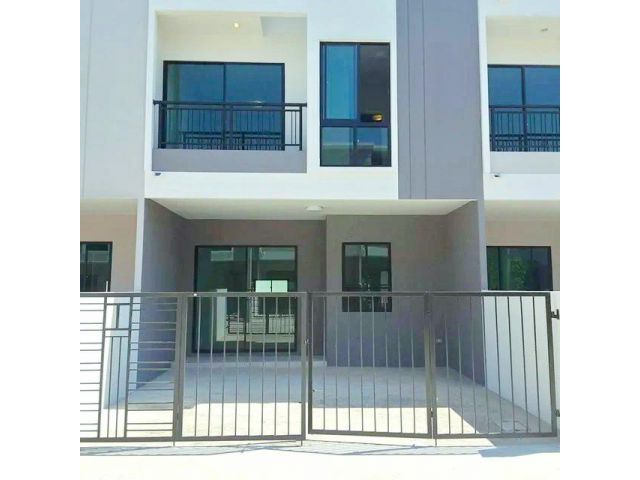 ม.กรุงเทพ รังสิต 2.9 กม. ฟิวเจอร์พาร์ค โรบินสัน รังสิต 2.5กม.