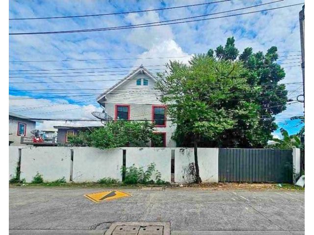 ให้เช่าบ้านเดี่ยว วินเทจ เล่นระดับ สายไหม BTS คูคต 2.6 กม.3 นอน 2