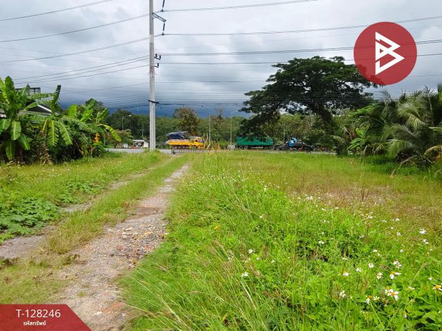 ขายที่ดิน เนื้อที่ 1 ไร่ 2 งาน 61.2 ตร.วา ร่อนพิบูลย์ นครศรีธรรมราช