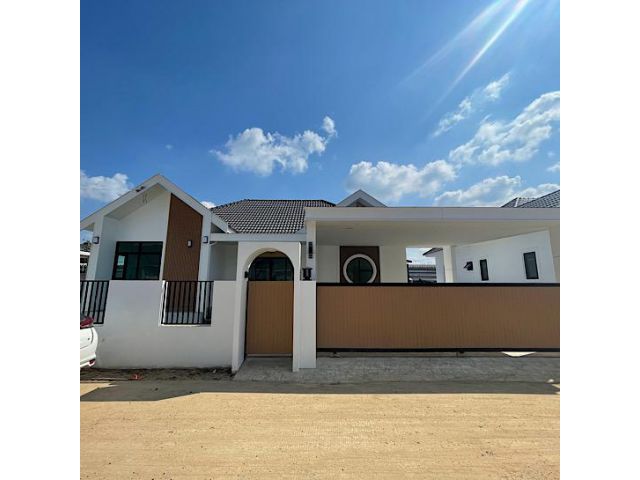 #บ้านสร้างใหม่น้ำไม่ท่วม สันผักหวานหางดง เดินทางสะดวก เข้า-ออกได้หลายทาง