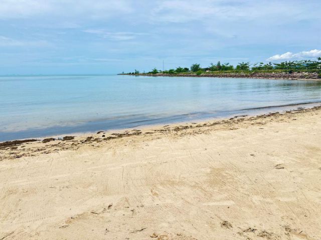 ขายที่ดินริมชายหาด เกาะสมุย 5ไร่ 1 งาน 60.20 ตร.ว. ไร่ละ 30 ล้านบาท ใกล้สนามบินเกาะสมุย บ่อผุด