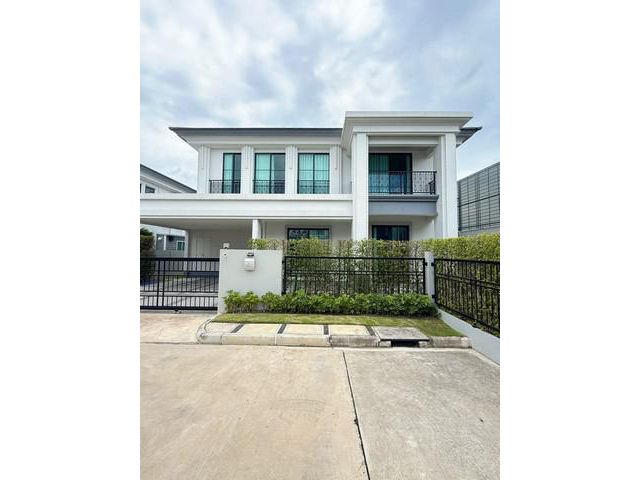 ให้เช่า เศรษฐสิริ เสรีไทย บ้านเดี่ยวสไตล์ Modern Classic