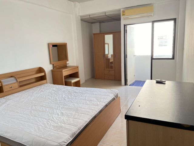 ด่วน!! ให้เช่า โลตัส คอนโดทาวน์ ห่างเซ็นทรัลแจ้งวัฒนะ เพียง 800 ม. พร้อมเข้าอยู่ เช่าเพียง 3,500 บาทต่อเดือน