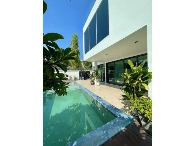 H976 บ้านพลูวิลล่าให้เช่า บนเขาพระตำหนัก 5 ห้องนอน 7 ห้องน้ำ