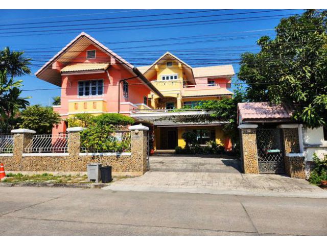 ขายบ้านเดี่ยว หมู่บ้านเมืองเอก ซอยพหลโยธิน 87 ถนนพหลโยธิน อำเภอเมือง ปทุมธานี