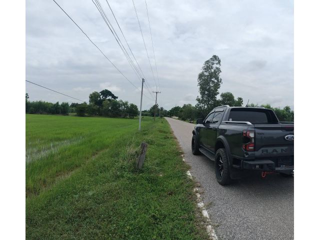 ที่นา 33 ไร่ สุวรรณภูมิ จังหวัดร้อยเอ็ด แบ่งขาย