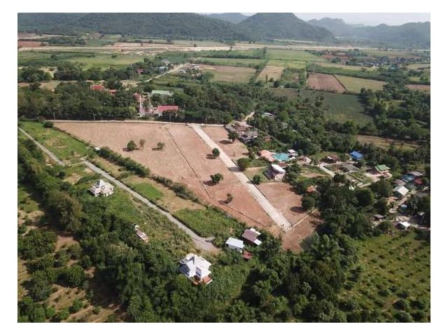 ขายที่ดิน 9 ไร่ เขาใหญ่ ต.หนองน้ำแดง อ.ปากช่อง นครราชสีมา