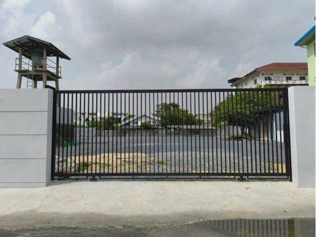 ให้เช่าที่ดินถมแล้ว 2 ไร่ ซอยพัฒนาการ 20 แปลงดินปรับเรียบพร้อมใช้งาน เหมาะทำที่พักคนงาน ลานจอดรถ โกดัง หรือเช่าระยะยาว