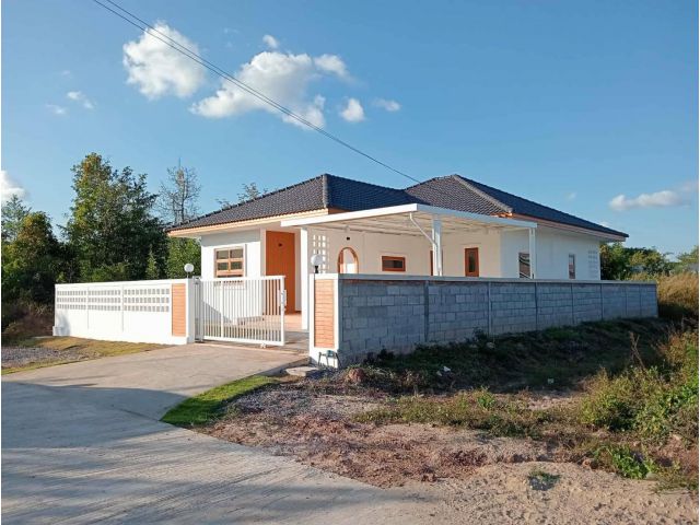 ขายถูกมาก!! บ้านเดี่ยวชั้นเดียว สร้างใหม่ ทำเลทอง อ.เมือง จ.อุดรธานี ใกล้บิ๊กซี แม็คโคร ไทวัสดุ